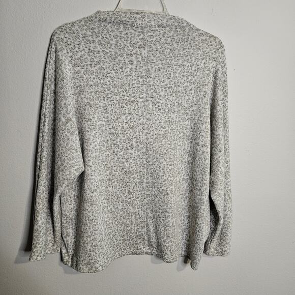 Banana Republic Brushed Knit Gray Animal Print Dolman Top Mock Neck Medium - Picture 4 of 8